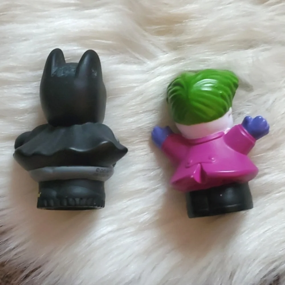 Batman and joker Fisher Price little people figures Kids Toys